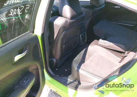 2023 Dodge Charger Scat Pack из США, поврежденный, VIN 2C3CDXGJ7PH604048